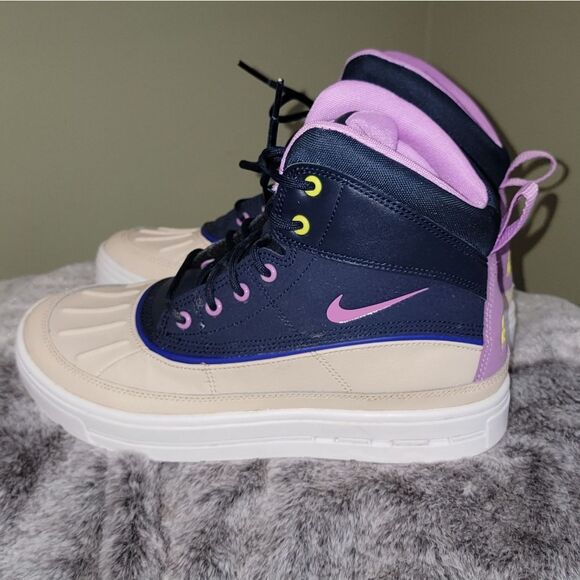 Nike ACG Woodside 2 High Boots • Sold Out Colorway • Size 5.5 Youth / 7 Women - Picture 7 of 15